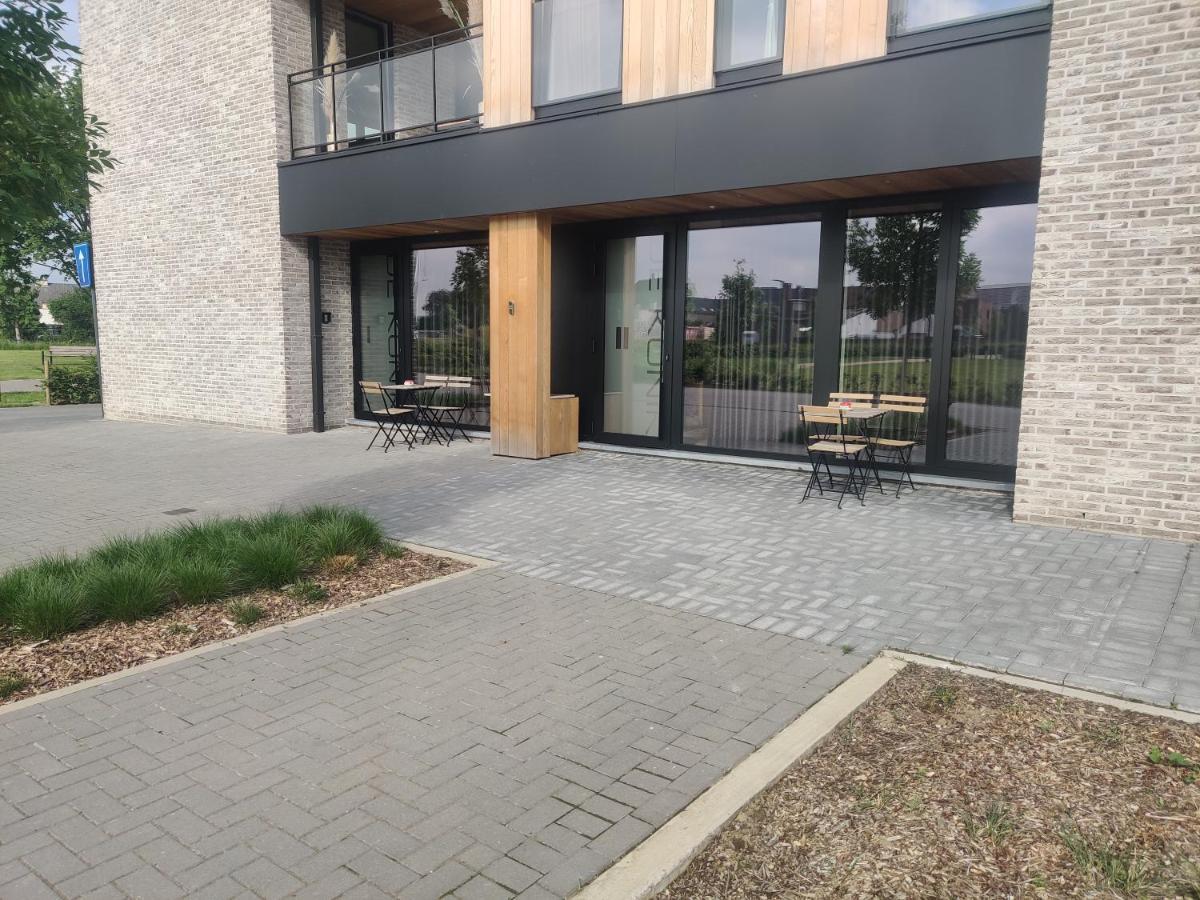 De Konik Hotel Uikhoven Exterior foto